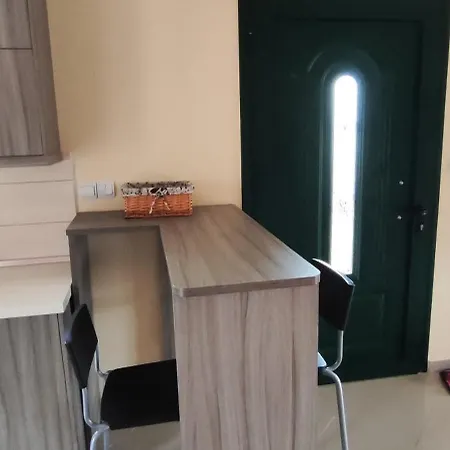 فيلة House With View